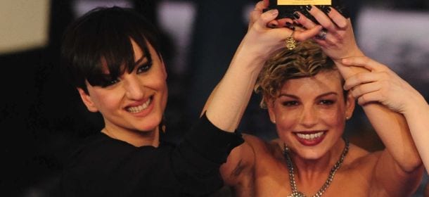 Sanremo 2015, Emma e Arisa confermate come vallette: l'augurio di Maria De Filippi