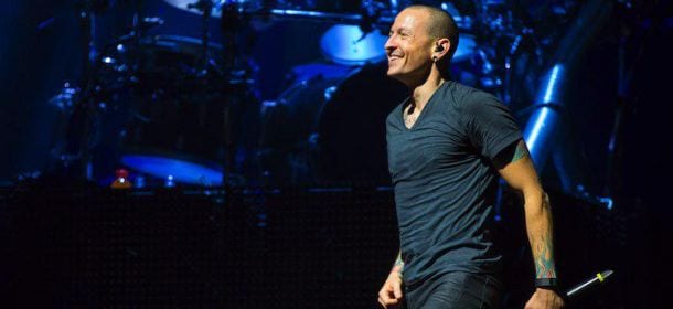 Linkin Park, il cantante Chester Bennington sta male: tour annullato