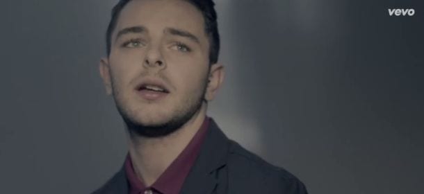 Lorenzo Fragola: on line il video "The reason why", l'amore dopo X-Factor