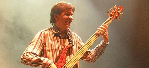 Toto, morto il bassista Mike Porcaro a 59 anni: l'annuncio del fratello Steve