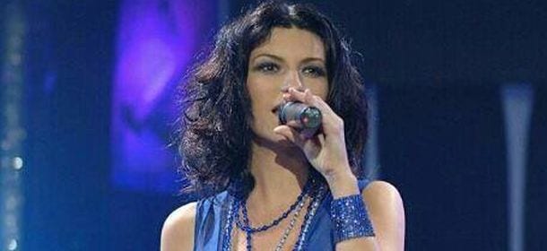 Laura Pausini, #Similiday: il 6 giugno Roma, Milano e Bari festeggiano il tour