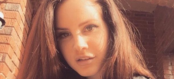 Lana Del Rey regala ai fan anticipazioni del nuovo album, "Honeymoon" [VIDEO]