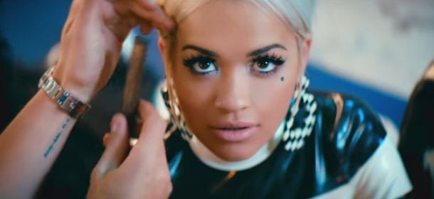 Rita Ora, "Poison" anticipa l'uscita del nuovo album [VIDEO UFFICIALE]