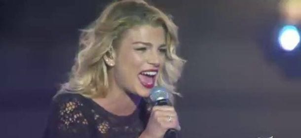 Emma Marrone sogna un duetto con Vasco. I talent? "Sostituiranno le case discografiche"