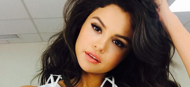 Selena Gomez malata svela i motivi del suo silenzio: "Stavo per morire, l'odio mi ha motivata"