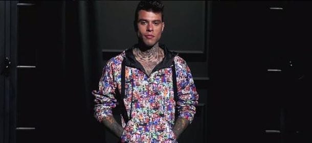 Fedez tra le critiche dopo “C’è posta per te” e l’elogio di Mogol