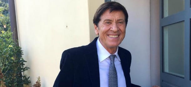 Gianni Morandi, nessun social media manager: "Su Facebook sono io"