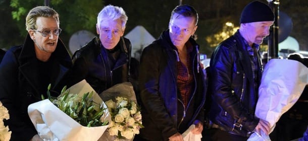 Parigi, Bono Vox dopo il massacro del Bataclan: "E' il primo attacco diretto alla musica"