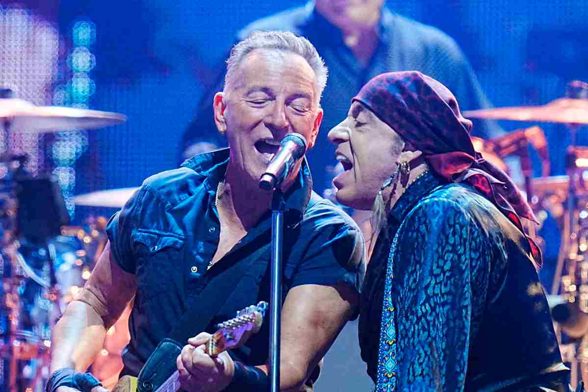 A sinistra Bruce Springsteen, insieme all'inseparabile Little Steven